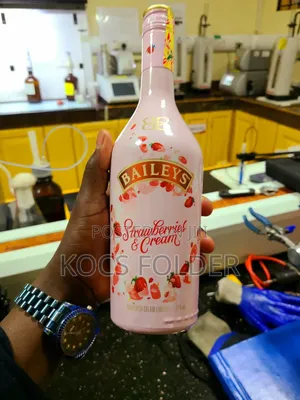 BAILEYS Strawberry Cream