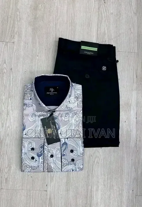 2pcs Clothing Set{khaki Pant+shirt}