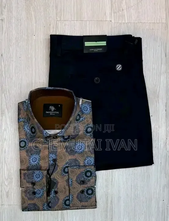 2pcs Clothing Set{khaki Pant+shirt}