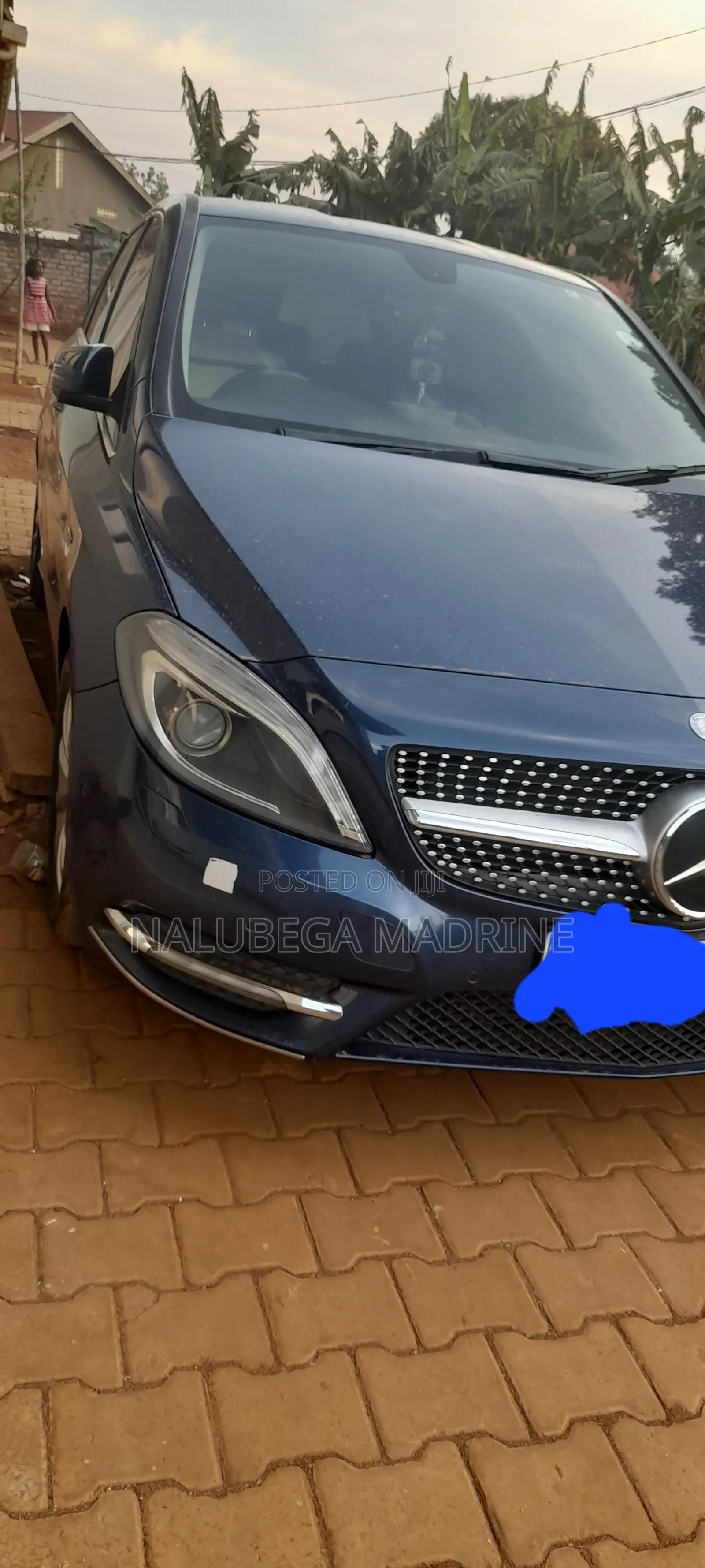 Luxury Mercedes-Benz for Hire