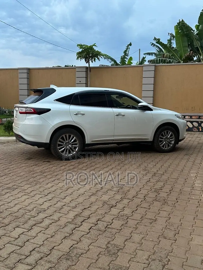 Toyota Harrier 2017 White