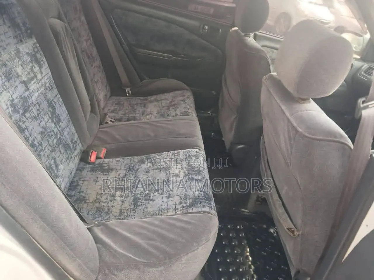 Toyota Premio 2001 White