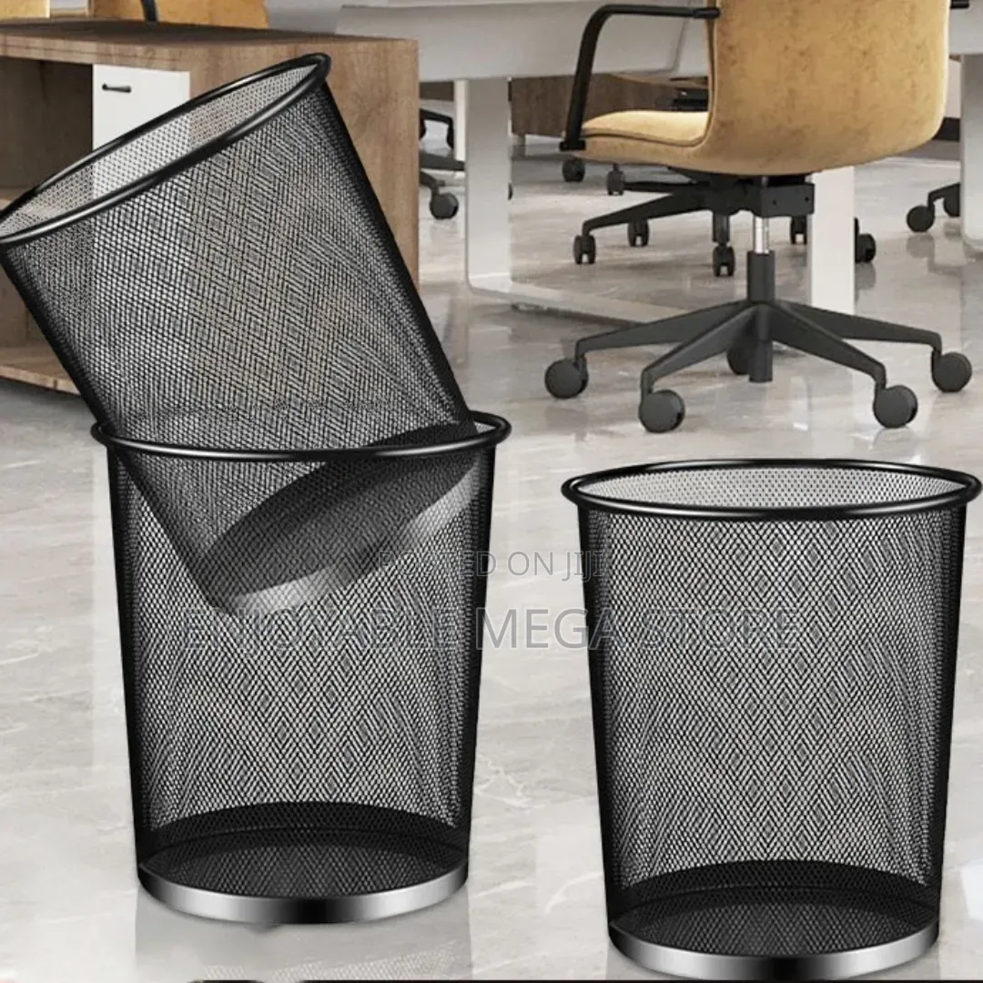 3Pcs Metallic Dust Bins