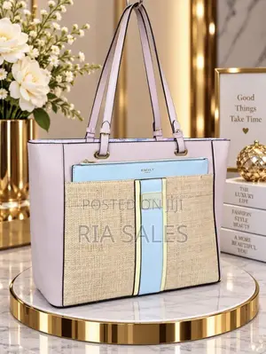 Classy Shoulder Handbag