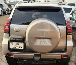 Toyota Land Cruiser Prado 2.8 2021 Gold