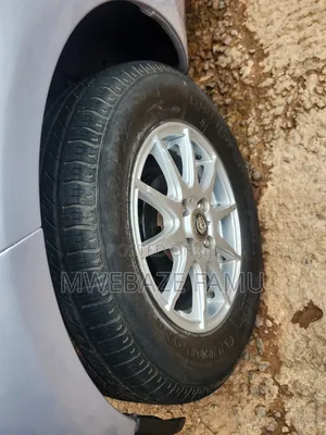 Toyota Vitz 2007 Silver