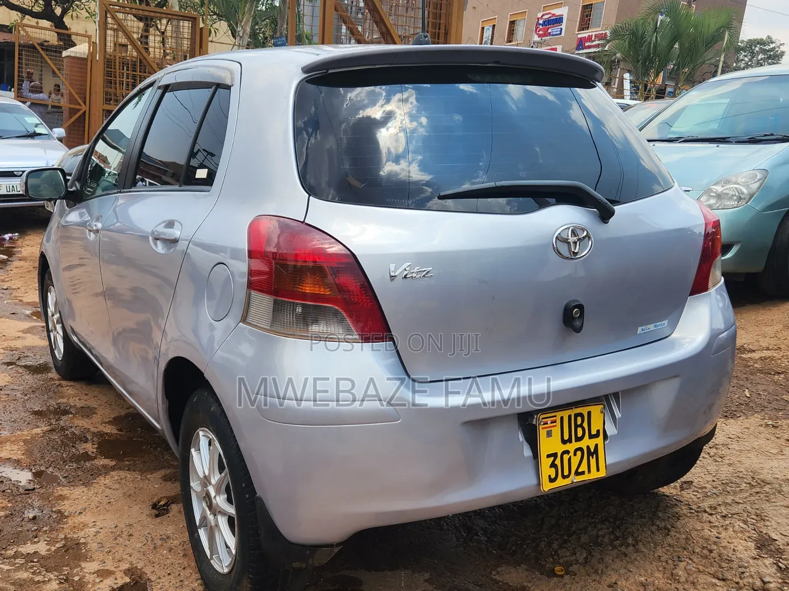Toyota Vitz 2007 Silver
