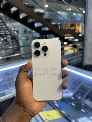 Apple iPhone 15 Pro 256 GB Silver