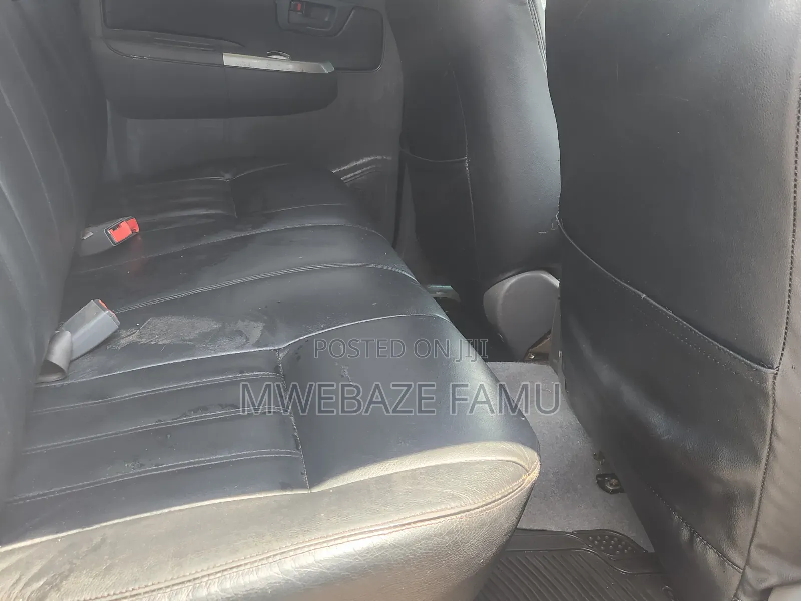 Toyota Hilux 2013 White