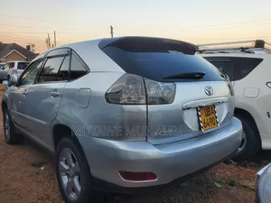 Toyota Harrier 2010 Silver