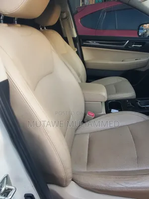 Subaru Legacy 2018 White