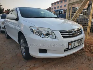 Toyota Axio 2010 White