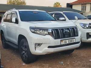 Toyota Land Cruiser Prado 2016 White