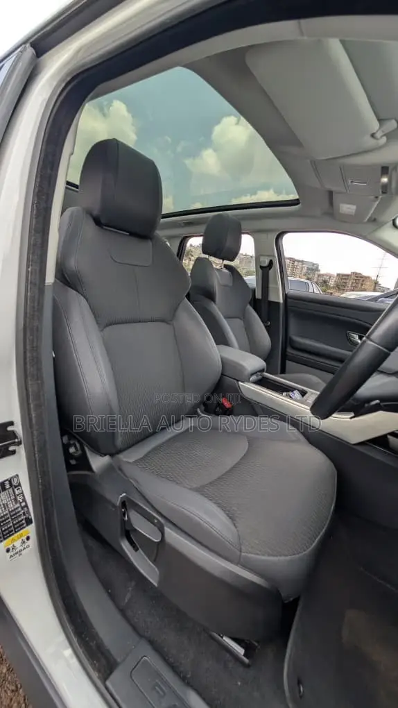 Land Rover Range Rover Evoque 2017 White