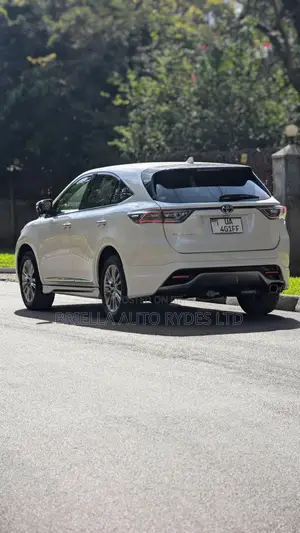 Toyota Harrier 2016 White