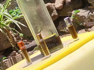 Naturally Cold Pressed Avocado Home Made Oil