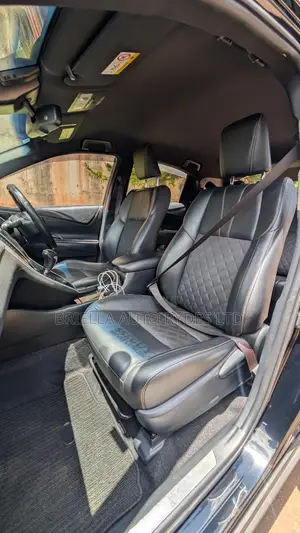 Toyota Harrier 2017 Black