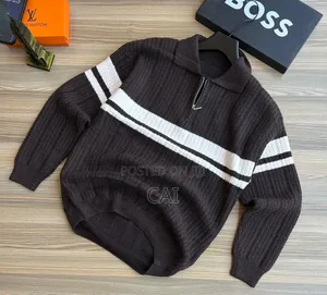 Men's Half-Zip Ribbed Knit Sweater With Horizontal Stripe Details,