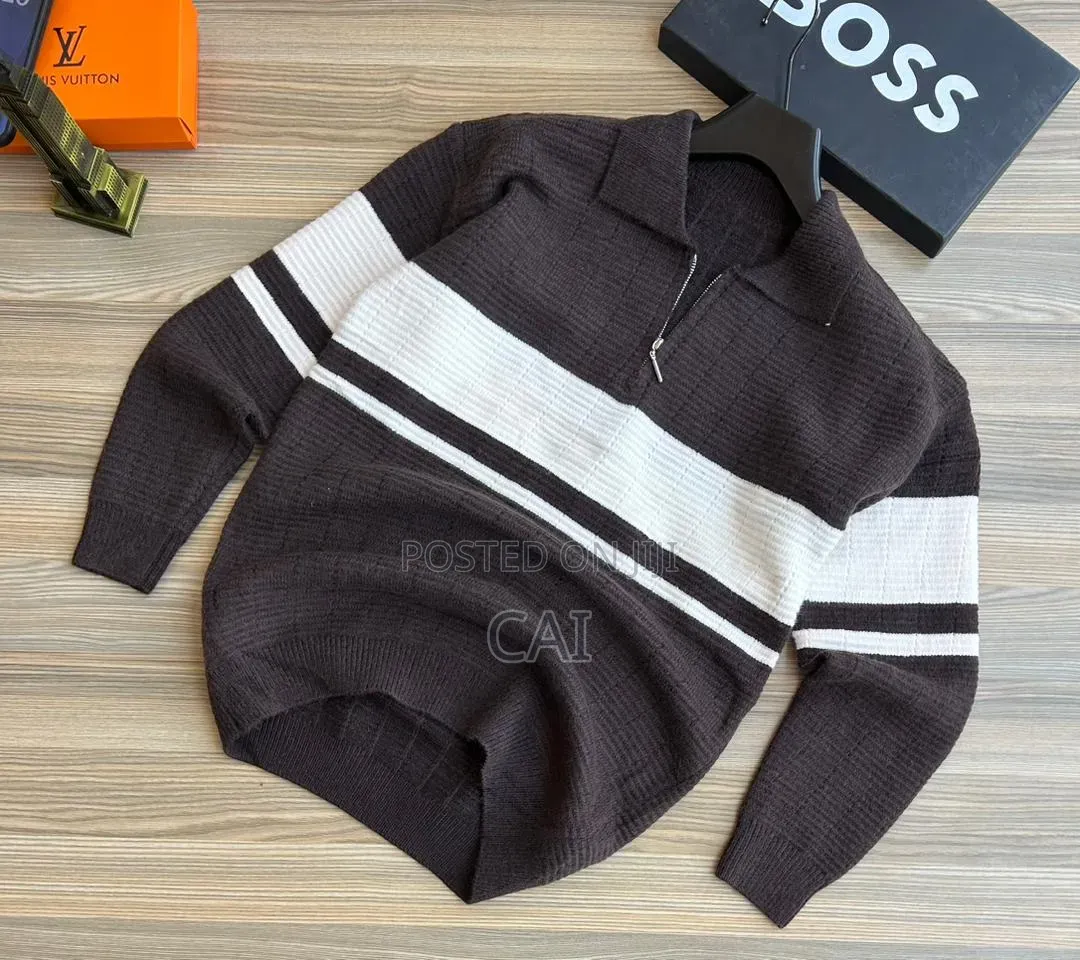 Men's Half-Zip Ribbed Knit Sweater With Horizontal Stripe Details,