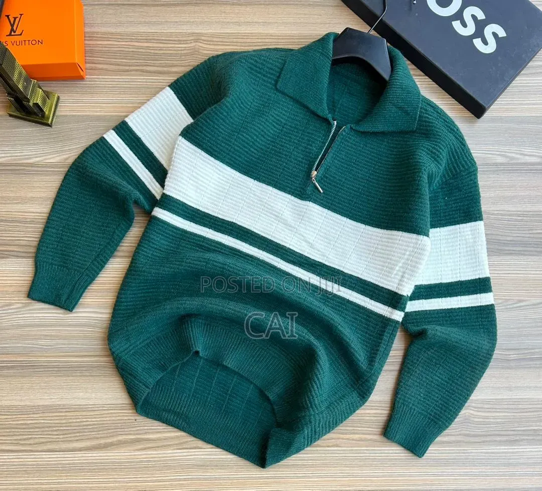 Men's Half-Zip Ribbed Knit Sweater With Horizontal Stripe Details,