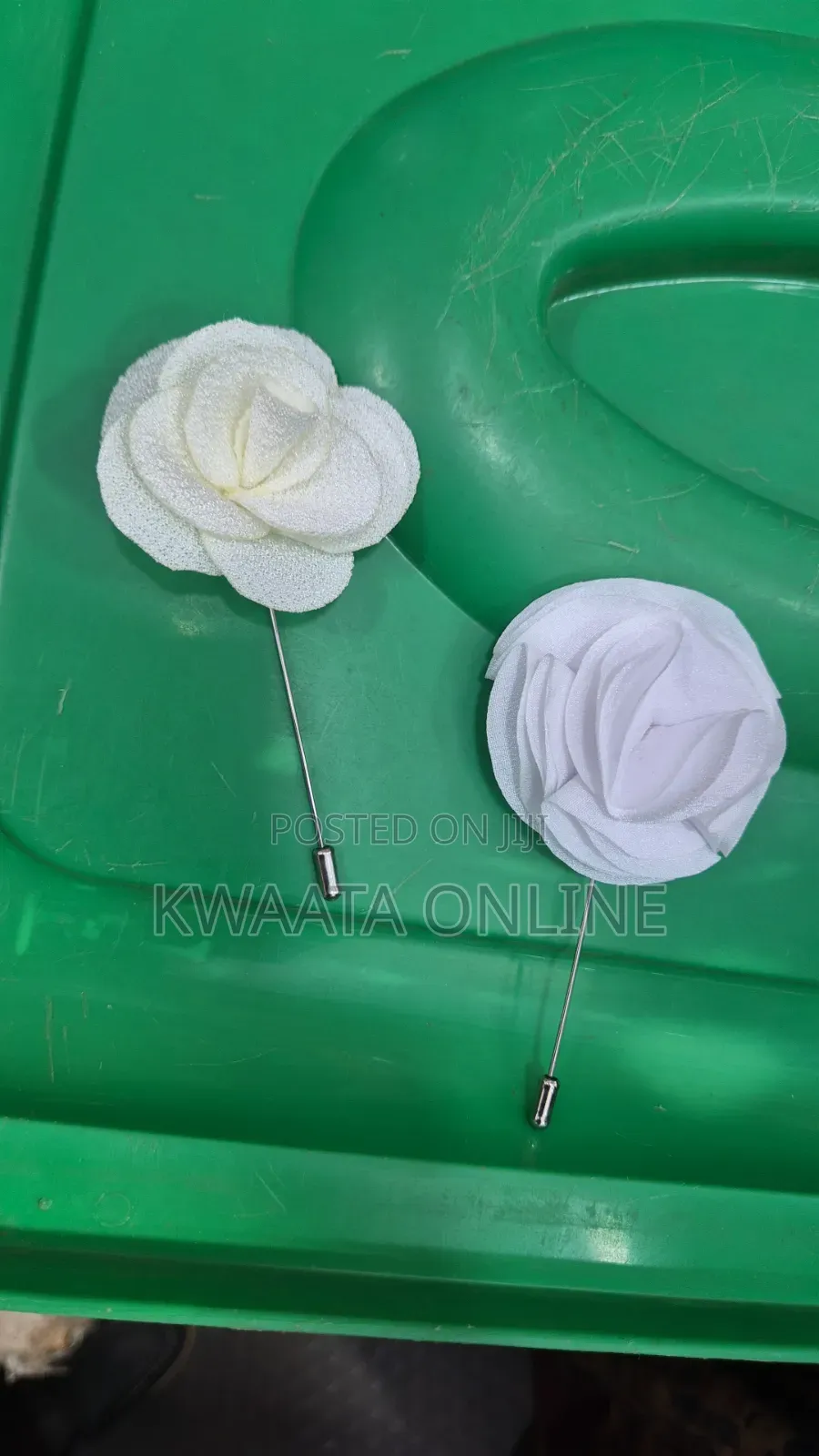 Men's Lapel Pin Fabric Flower Decor Boutonniere Pin Wedding Brooch