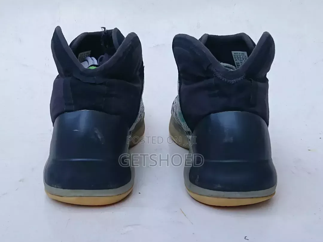 Adidas Yeezy Quantum Size 47Fr/12uk/12.5us Available Halla