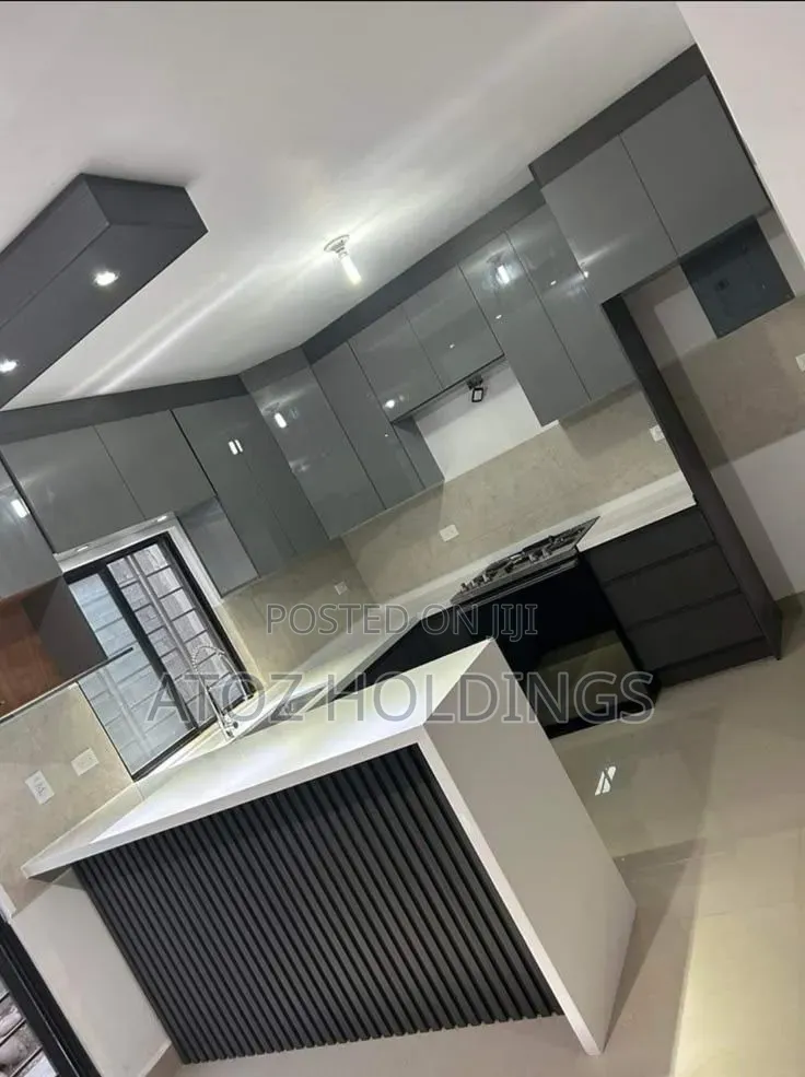 Kitchen Cabinets/White and Grey Kitchen Cabinet 1,000,000/- Per Meter