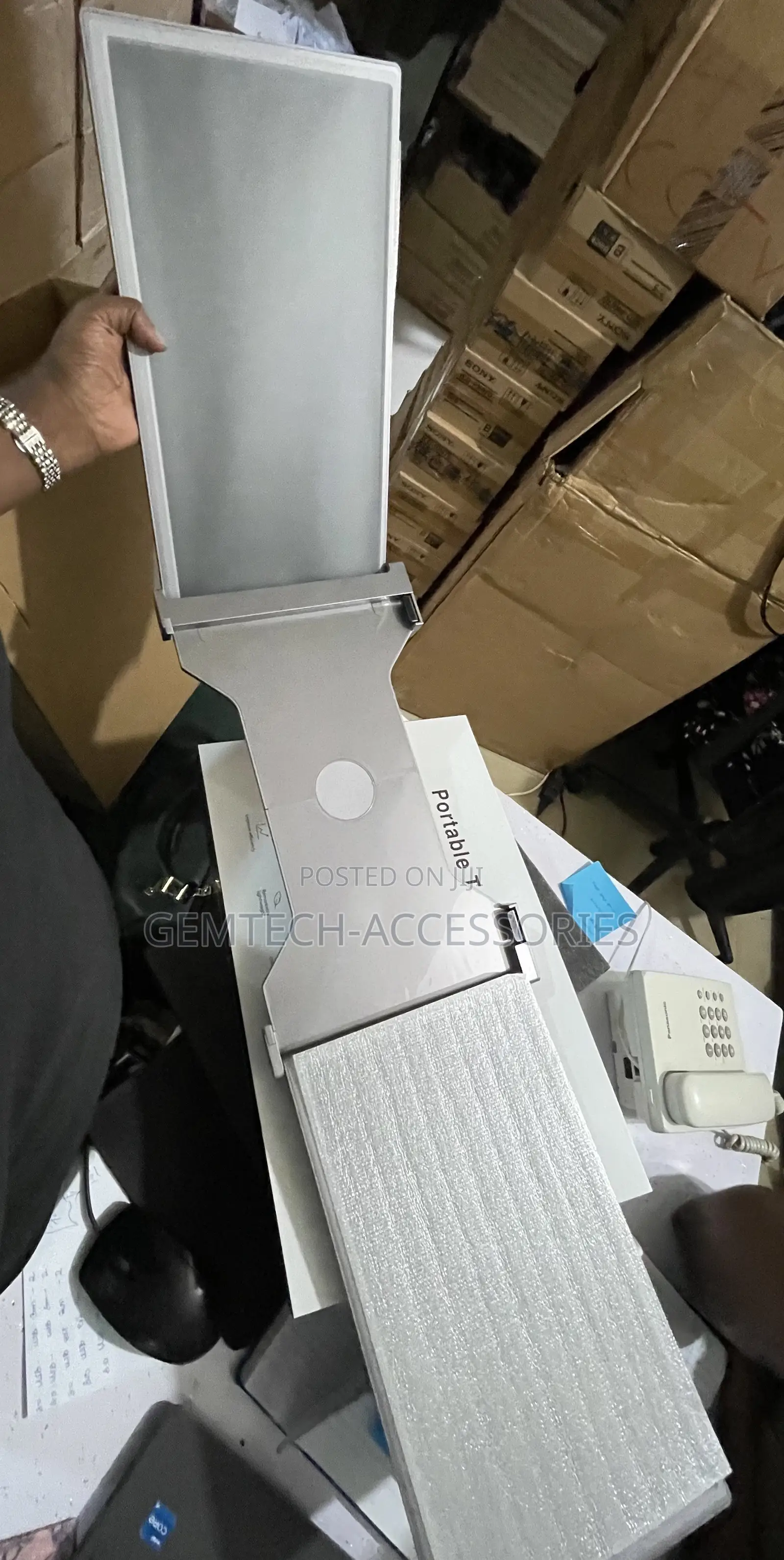 Portable Tri Screen 14inches to 17inches Laptops