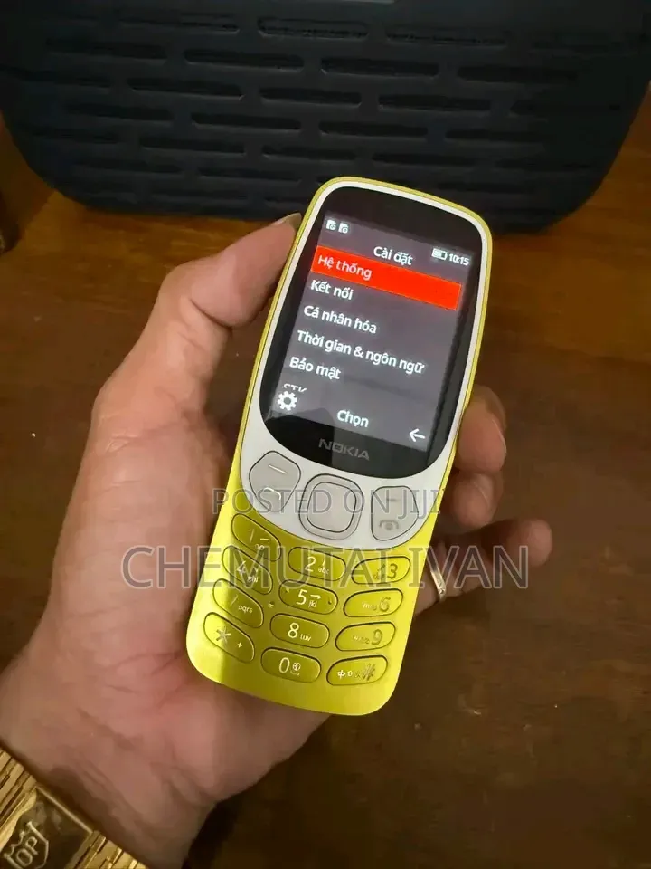 New Nokia 3210 Yellow