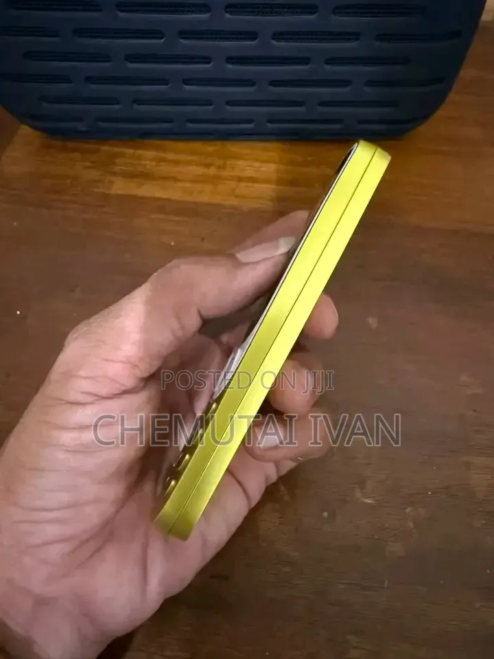 New Nokia 3210 Yellow