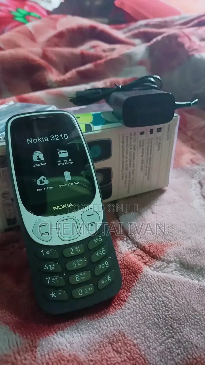 New Nokia 3210 Black