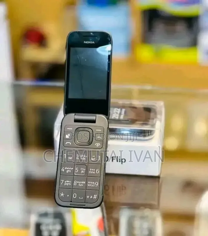 New Nokia 2660 Flip Black
