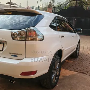 Toyota Harrier 2008 White