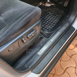 Toyota Harrier 2008 White
