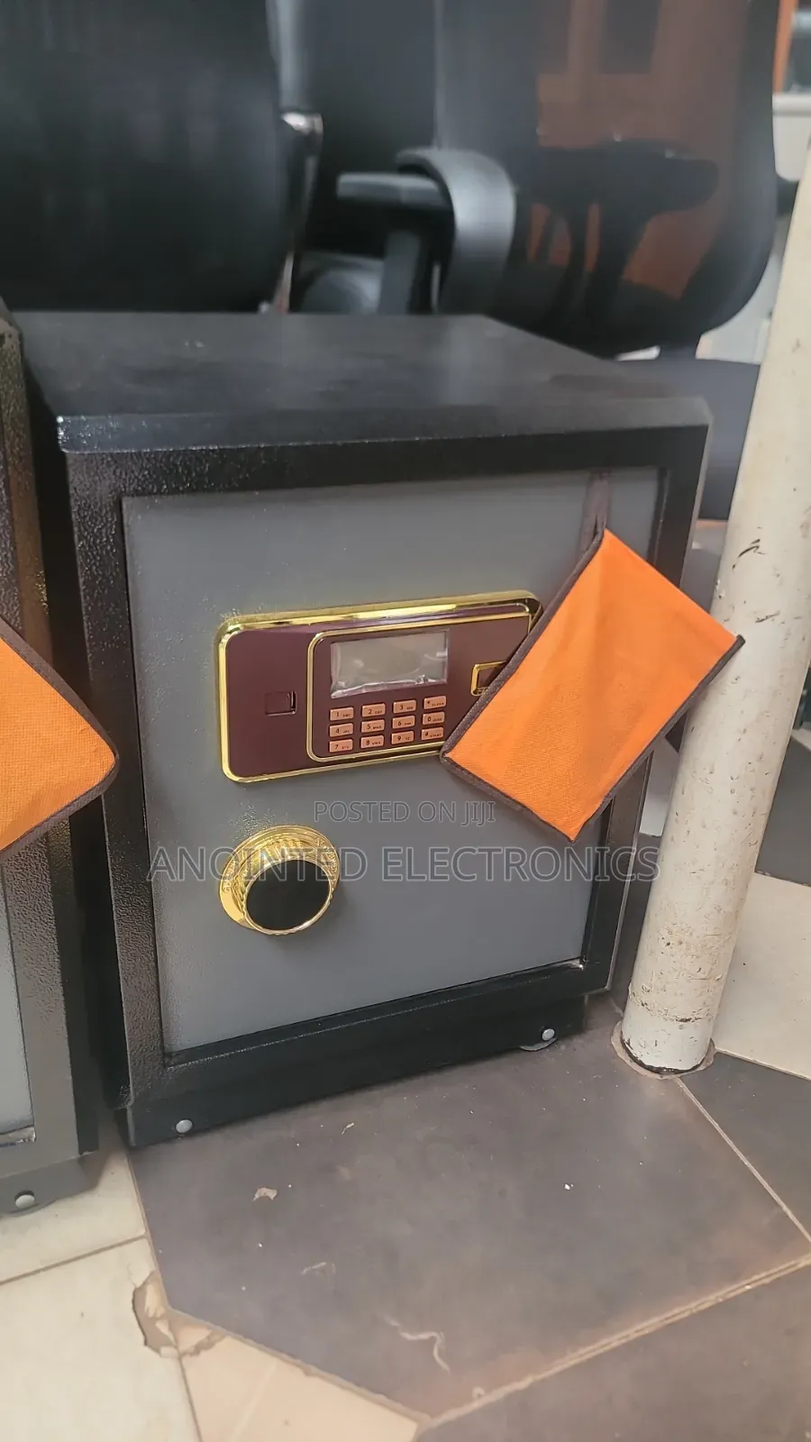 Imported Safe Digital With the Keys