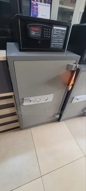 Heavy-Duty Cash Box Safe