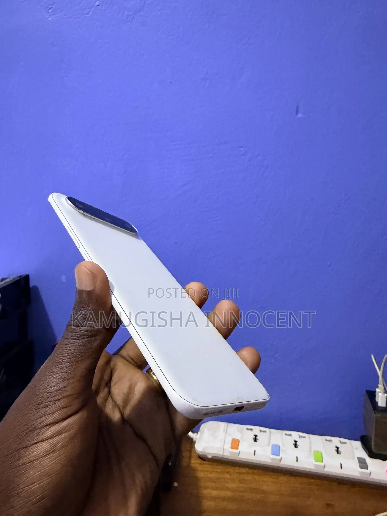 Tecno Spark Slim 256 GB White