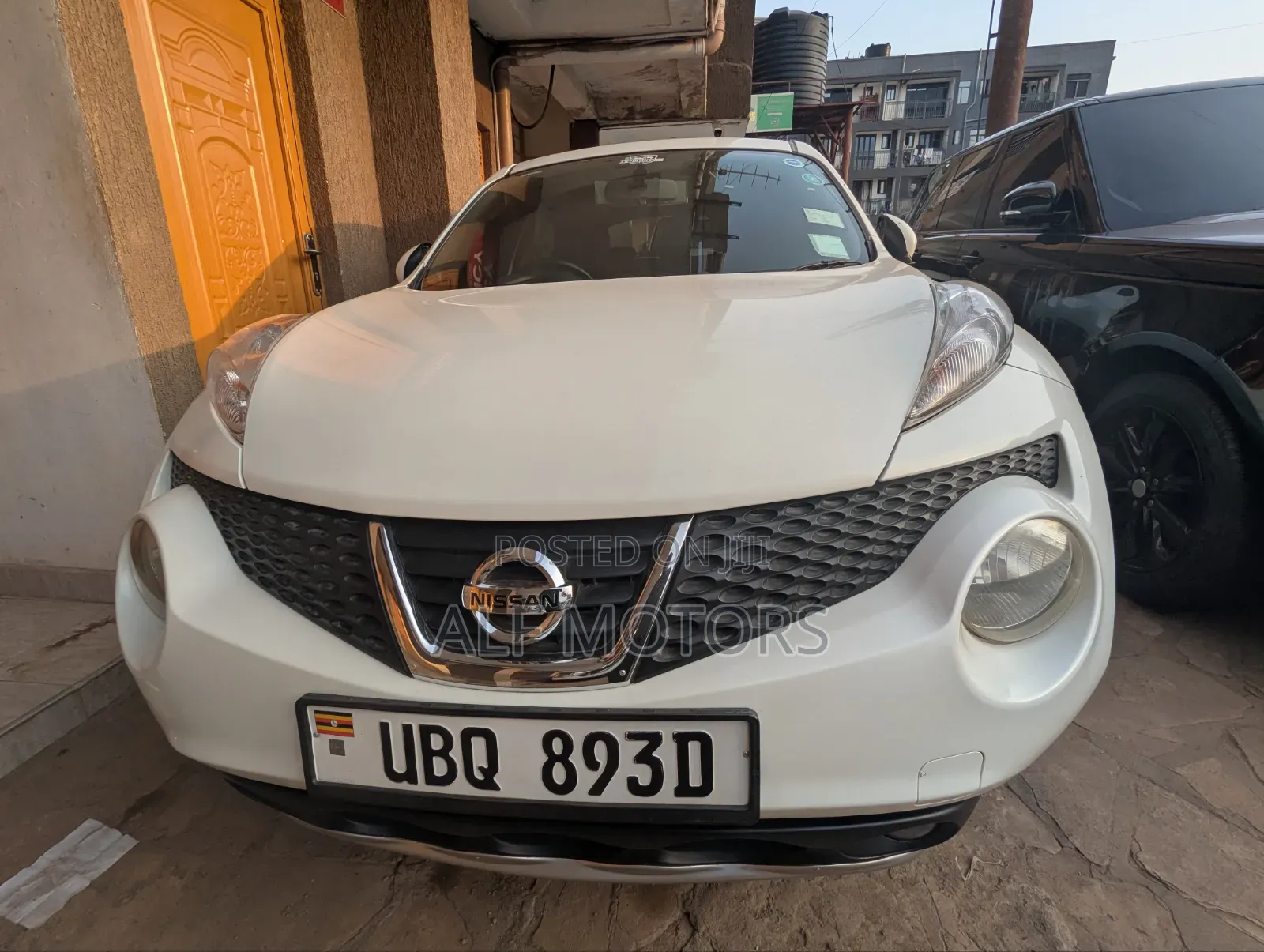 Nissan Juke 2011 White