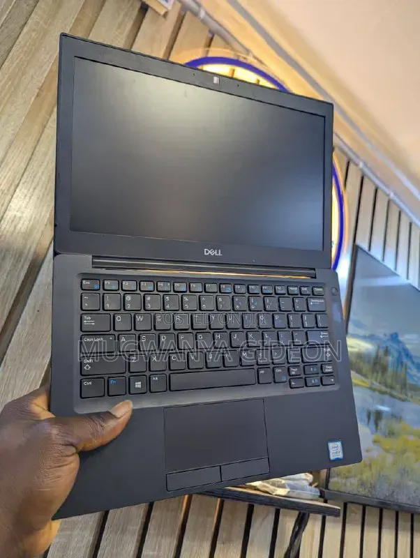 New Laptop Dell Latitude 7290 8GB Intel Core i5 SSD 512GB