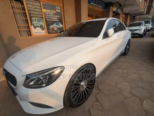 Mercedes-Benz C200 2016 White