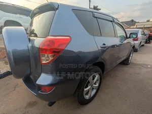 Toyota RAV4 2008