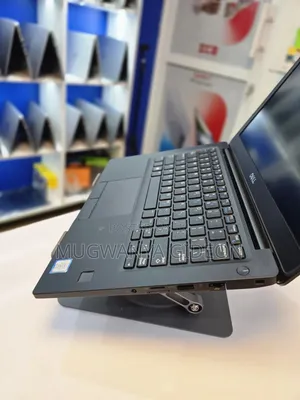New Laptop Dell Latitude 7390 8GB Intel Core i7 SSD 512GB