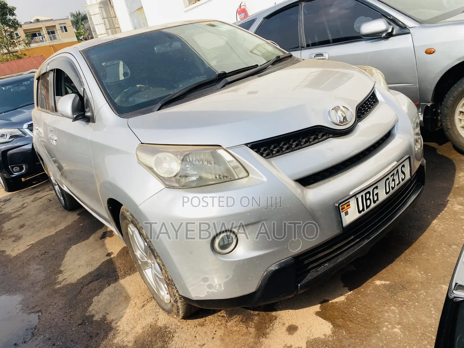 Toyota IST 2008
