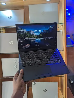 New Laptop Dell Latitude 7390 8GB Intel Core i7 SSD 512GB