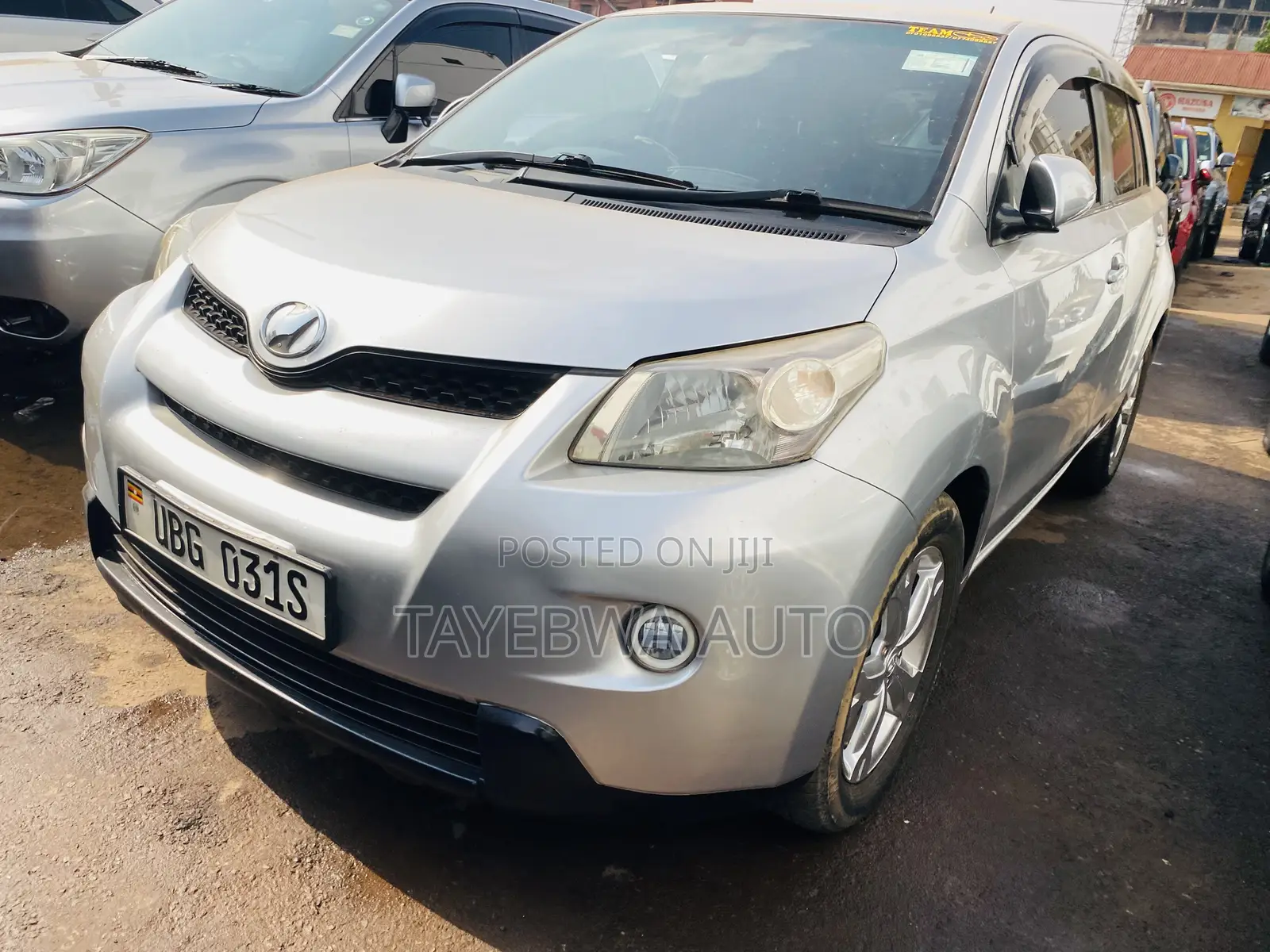 Toyota IST 2008