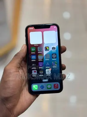 Apple iPhone 11 64 GB Red