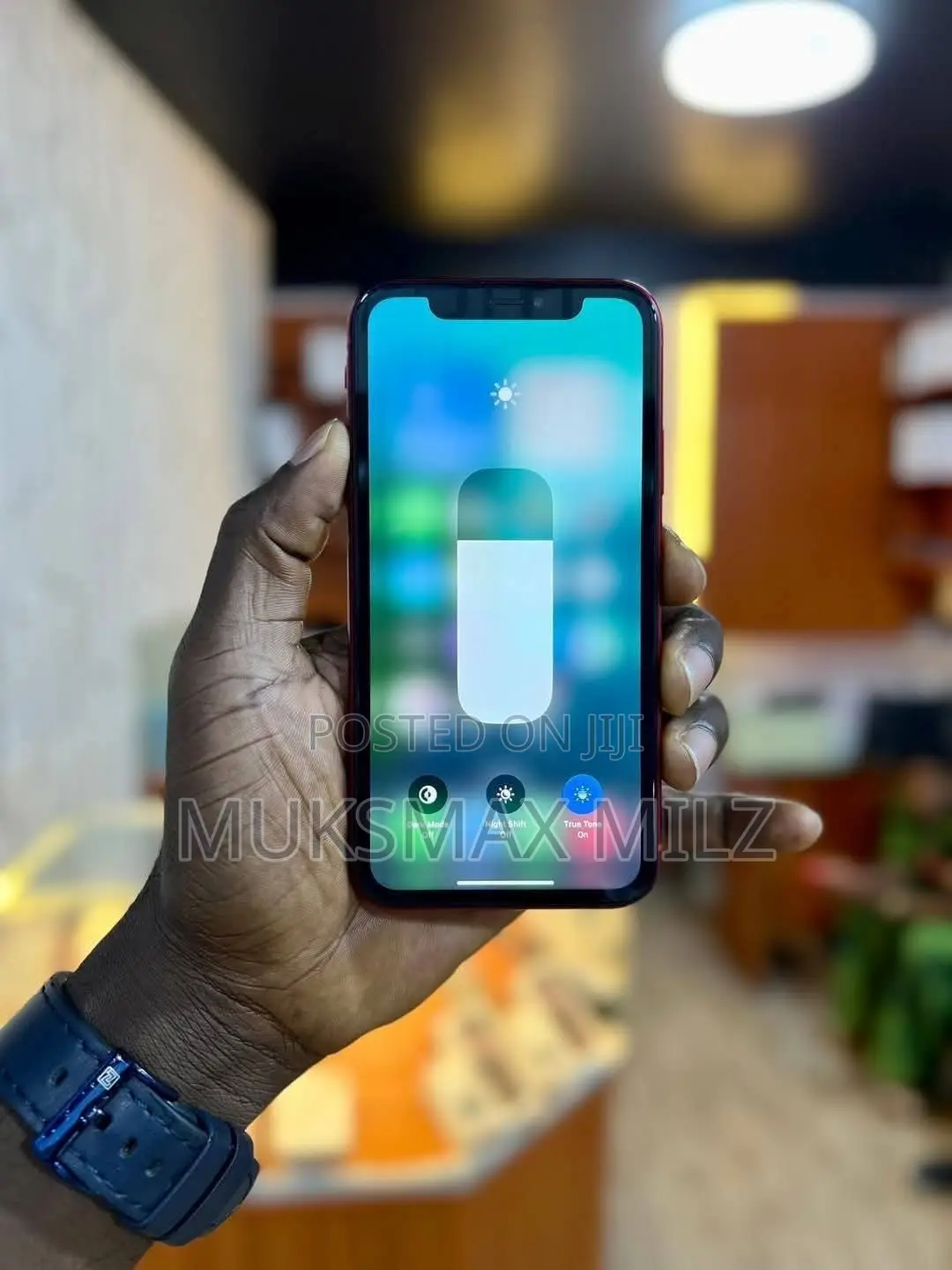 Apple iPhone 11 64 GB Red