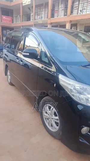 Toyota Alphard 2.4 Petrol AWD 2010 Black