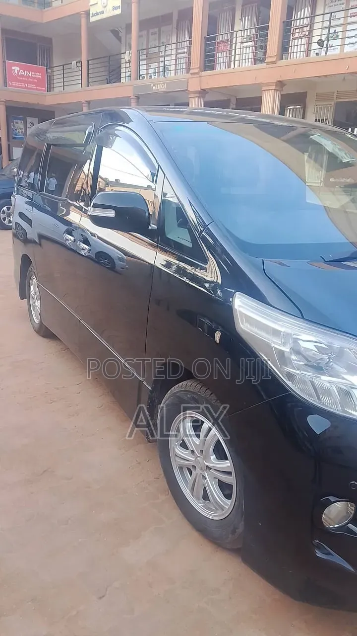 Toyota Alphard 2.4 Petrol AWD 2010 Black