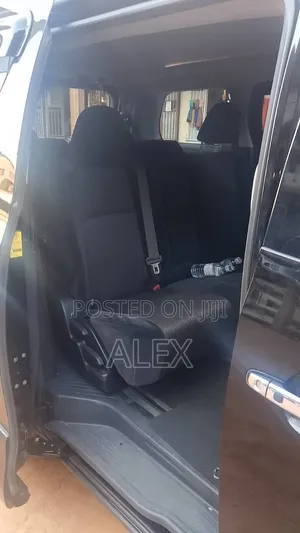 Toyota Alphard 2.4 Petrol AWD 2010 Black